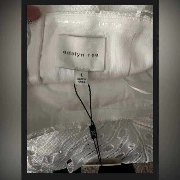 Adelyn Rae White Strapless Lace Eyelet Detail Dress- Size Large - Picture 3 of 5